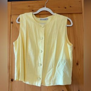 Abercrombie & Fitch Light Yellow Sleeveless Blouse
